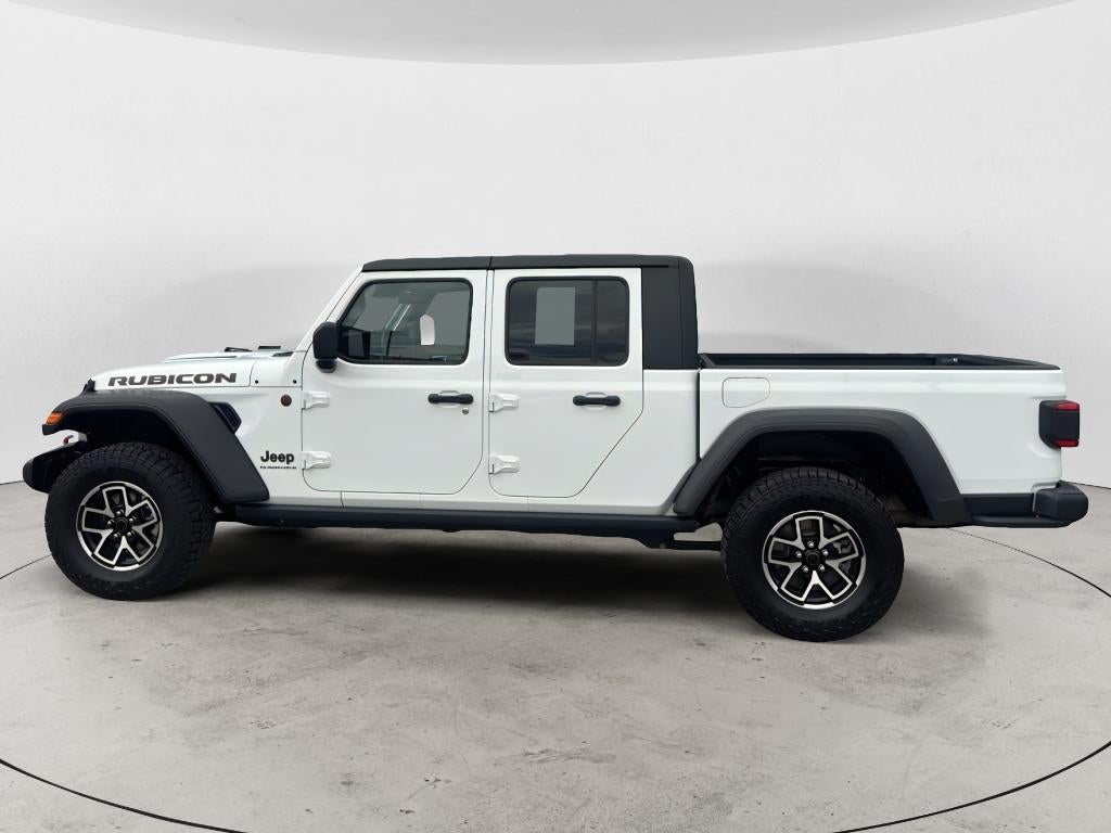 2024 Jeep Gladiator Rubicon in White — front three-quarter view