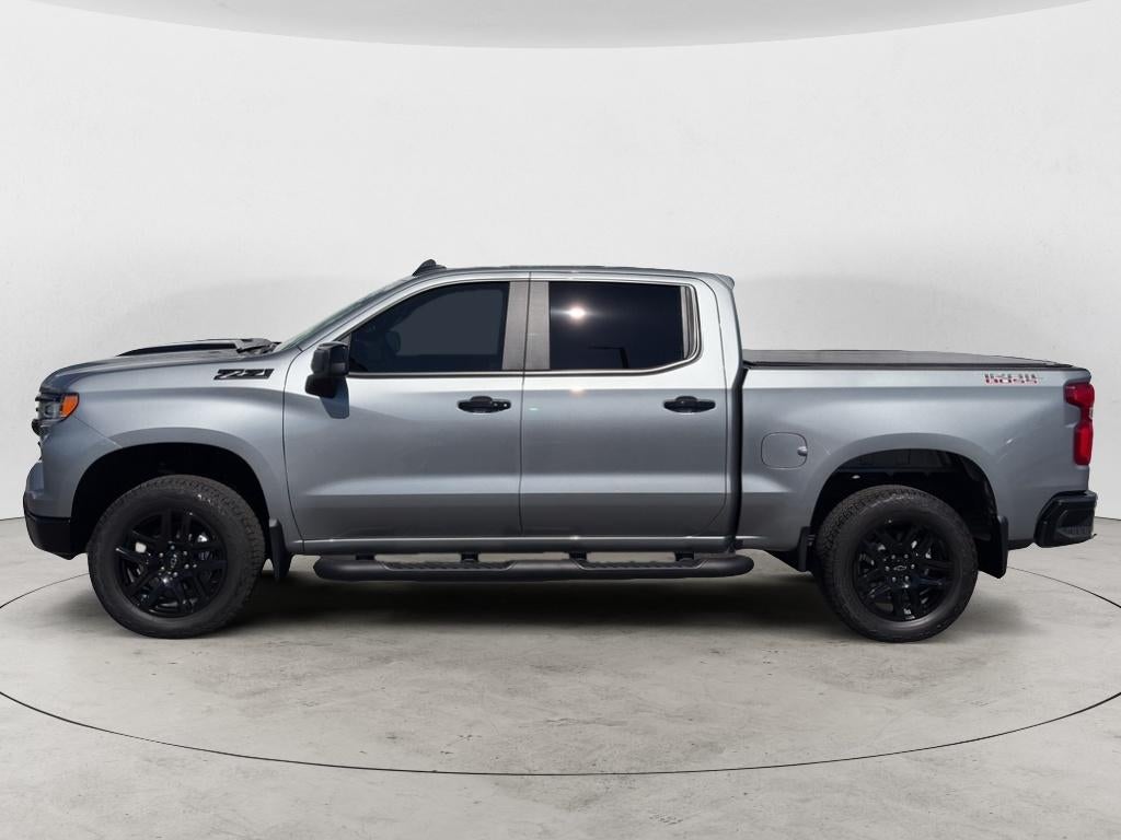 2025 Chevrolet Silverado 1500 LT Trail Boss in Sterling Gray Metallic — front three-quarter view